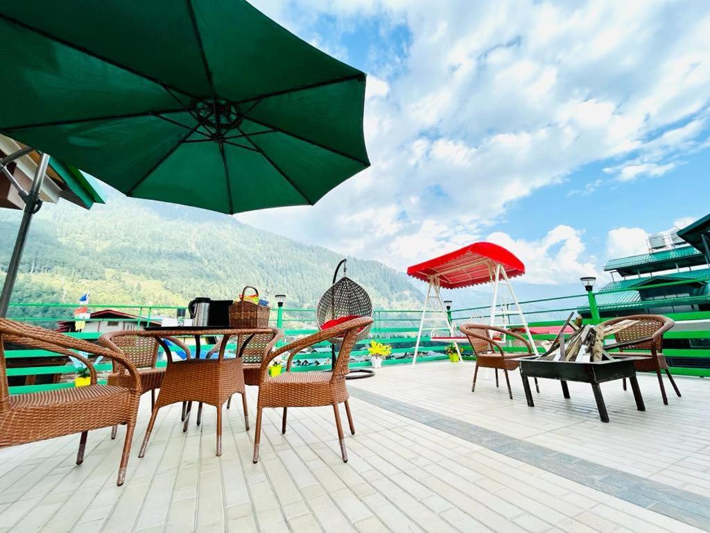 Tata Vista Resort Mall Road Manali - Centrally Heated & Air Cooled Esterno foto